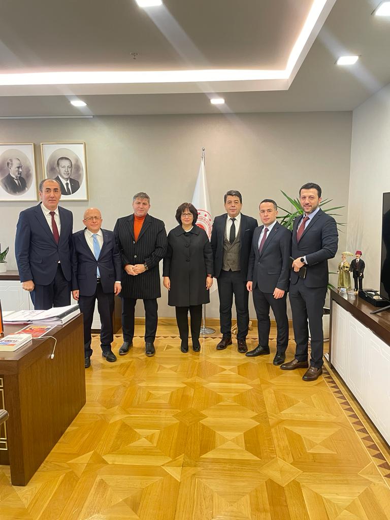 ANKABİR heyetinden Fatma Varank’a ziyaret