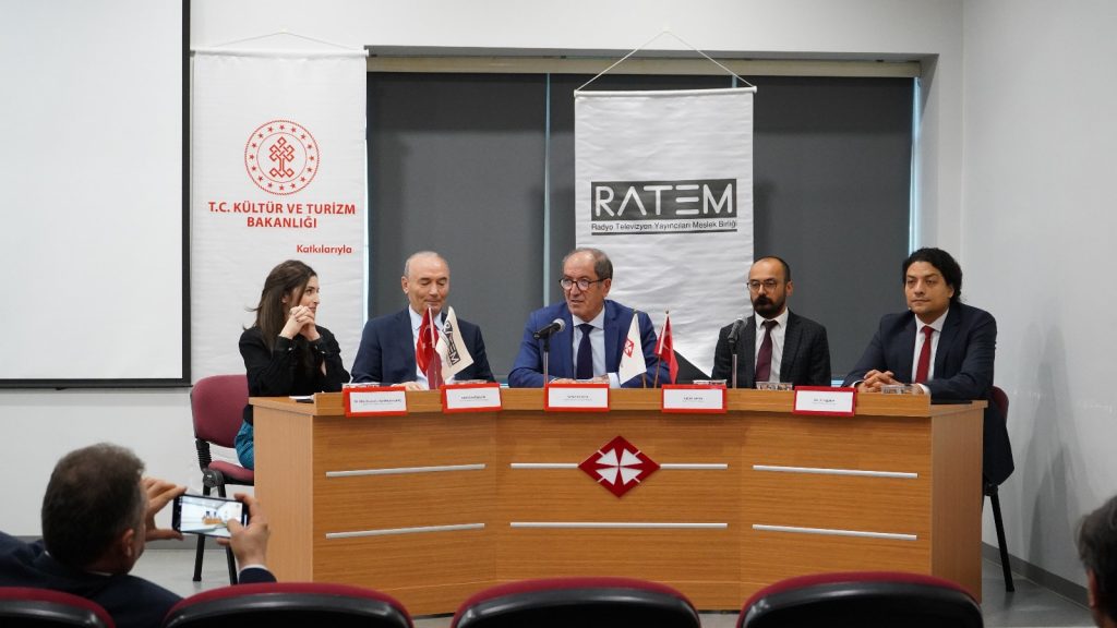 Başkent Üniversitesi’nde Radyo Televizyon Yayıncılığı ve Telif Hukuku Paneli yapıldı
